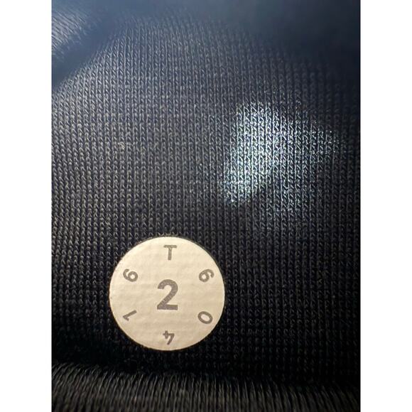 Lululemon Black Reflective Pace Rival Crop Leggings - Size 2 - Picture 6 of 7